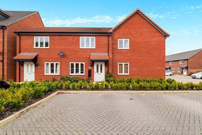 2 Bedroom Semi-Detached House To Rent In Angelica Road, Lincoln, LN1