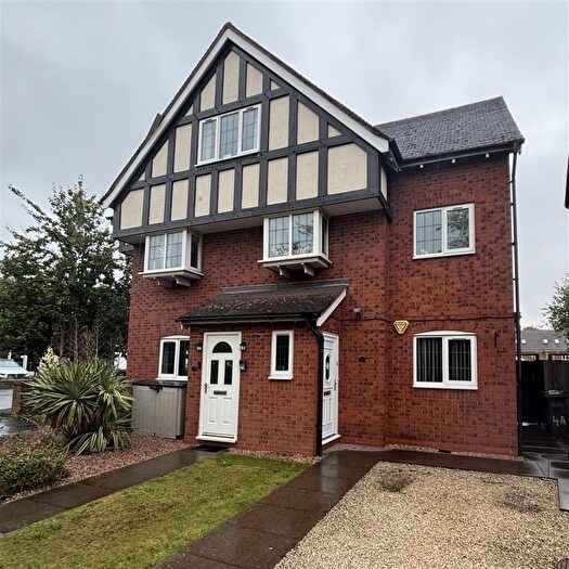 2 Bedroom Maisonette To Rent In Westbourne Road, Solihull, B92