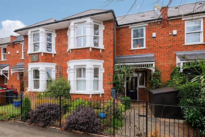 3 Bedroom Terraced House For Sale In Bushwood, Leytonstone, E11