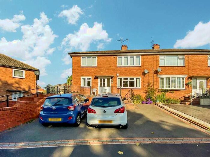 2 Bedroom Apartment To Rent In Orchard Grove, Dudley, DY3