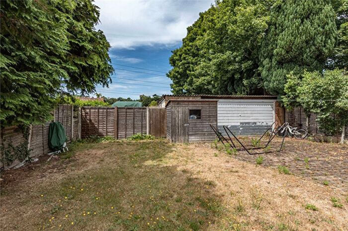 2 Bedroom Bungalow For Sale In Sanway Road, Byfleet, West Byfleet, Surrey, KT14