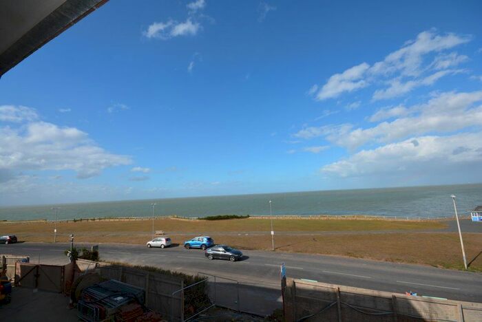 2 Bedroom Flat To Rent In Westcliff House, Sea Road, Westgate, CT8