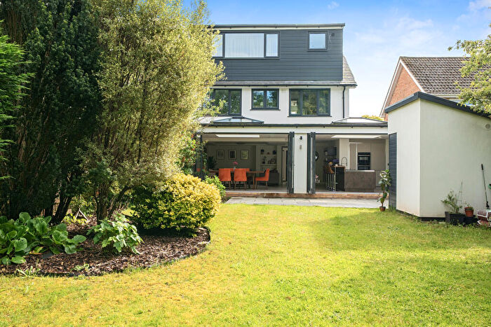 4 Bedroom Detached House For Sale In Woodland Grove, Stoke Bishop, Bristol, BS9