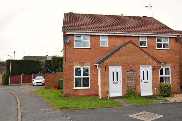 3 Bedroom Semi Detached House For Sale In Thorndale, Ibstock, LE67