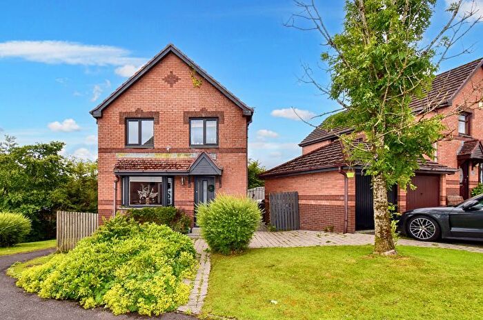 4 Bedroom Detached House For Sale In Kingshill Avenue, Cumbernauld, Glasgow, G68