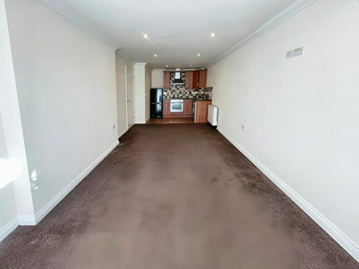 1 Bedroom Flat To Rent In St Andrews Court, Calcutta Road, Tilbury, RM18