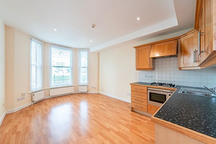 1 Bedroom Flat To Rent In Vincent Square, London, SW1P