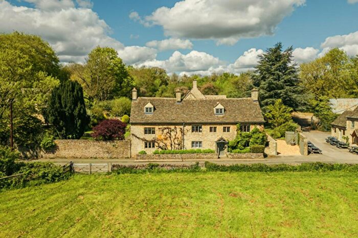 5 Bedroom Detached House For Sale In Shilton, Burford, Oxfordshire, OX18