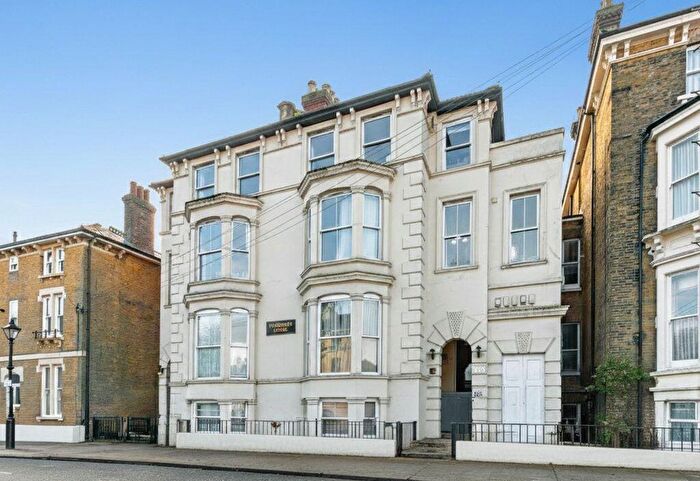 2 Bedroom Flat For Sale In Hereford House, Kent Road, Southsea, PO5
