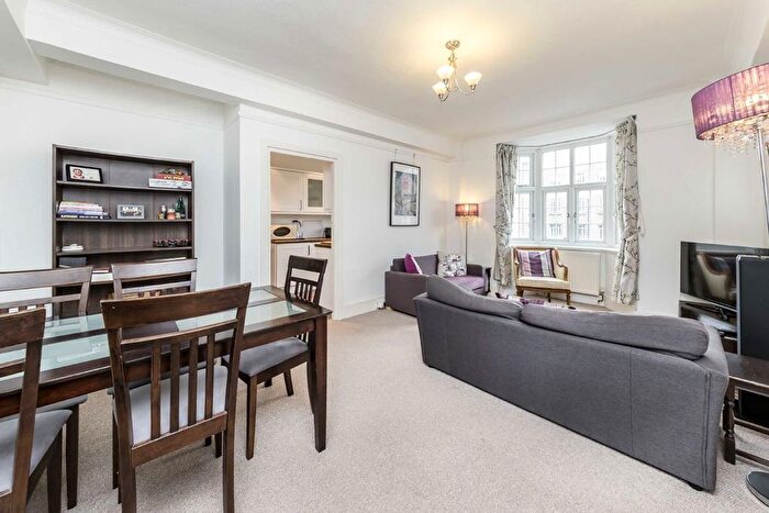2 Bedroom Flat To Rent In Streatham Hill, Streatham, SW2
