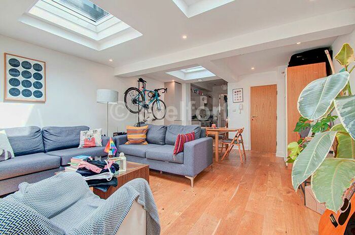 5 Bedroom Terraced House To Rent In Mayton Street, London, N7