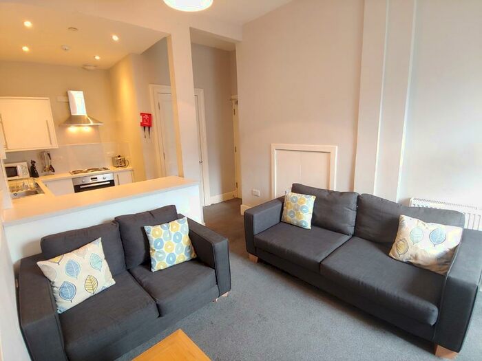 5 Bedroom Flat To Rent In Polwarth Crescent, Polwarth, Edinburgh, EH11