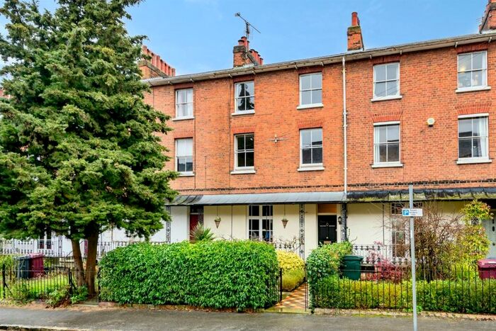 3 Bedroom Terraced House To Rent In Jesse Terrace, Reading, RG1