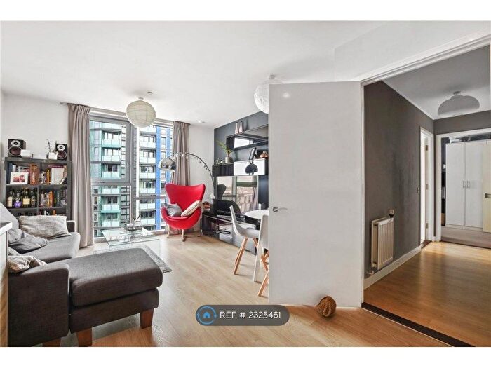2 Bedroom Flat To Rent In Rick Roberts Way, London, E15