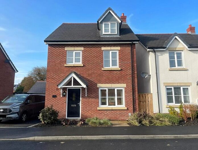 4 Bedroom Detached House For Sale In Manor Gardens, Rhostyllen, Wrexham, LL14