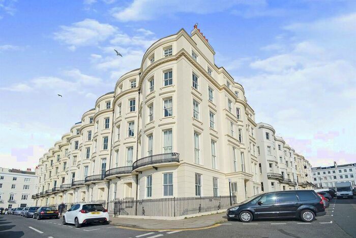 2 Bedroom Flat To Rent In Percival Terrace, Brighton, BN2