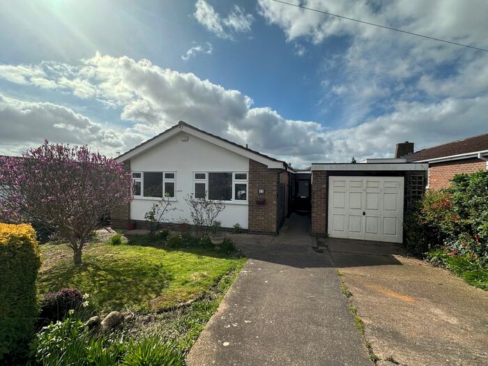 3 Bedroom Detached Bungalow To Rent In Olive Grove, Burton Joyce, Nottingham, NG14