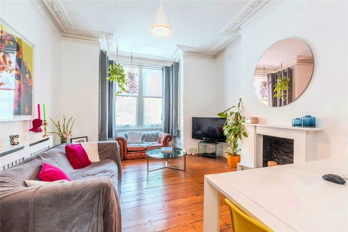 1 Bedroom Apartment To Rent In Blackwater Street, East Dulwich, London, SE22