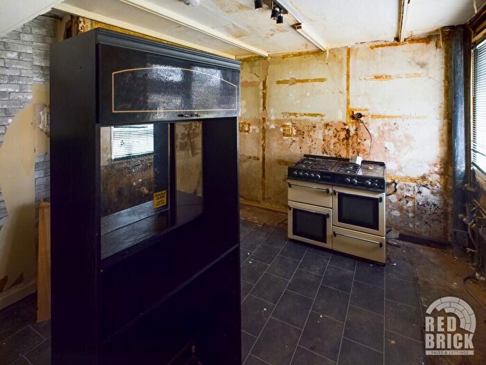 3 Bedroom Terraced House For Sale In Cherry Brook Way, Bell Green, Coventry, West Midlands, CV2
