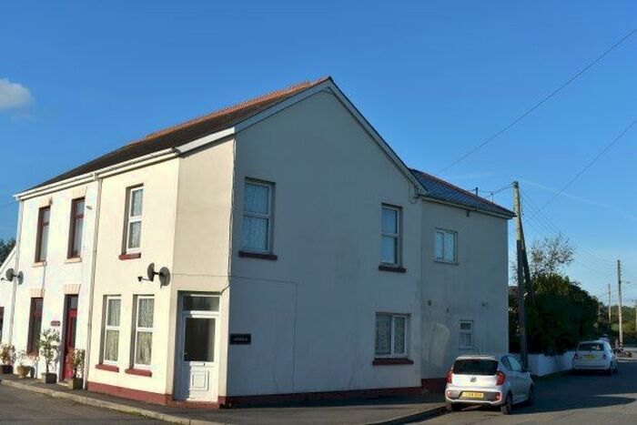 3 Bedroom Semi-Detached House To Rent In Aberville Velfrey Road, Whitland, SA34