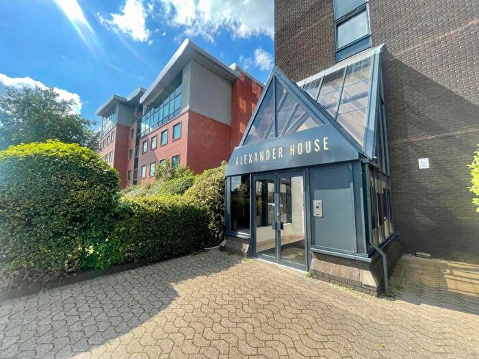 1 Bedroom Flat To Rent In Talbot Road, Old Trafford, M16