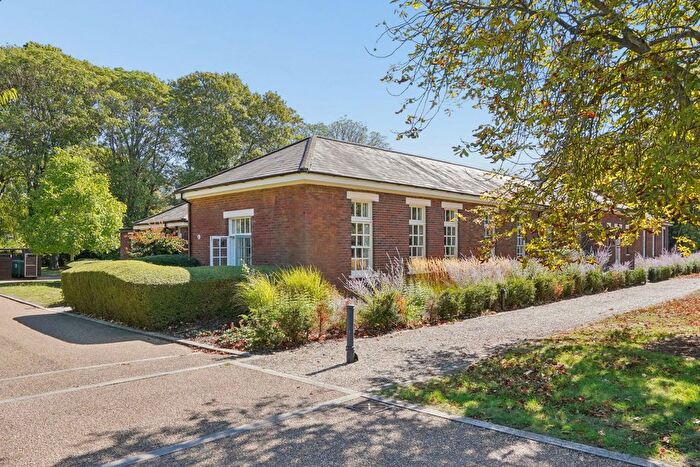2 Bedroom Property For Sale In The Parade, Caversfield, OX27