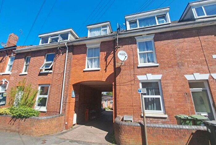 1 Bedroom Maisonette For Sale In Middle Street, Worcester, WR1