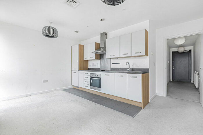 1 Bedroom Apartment For Sale In City Road, London, EC1V