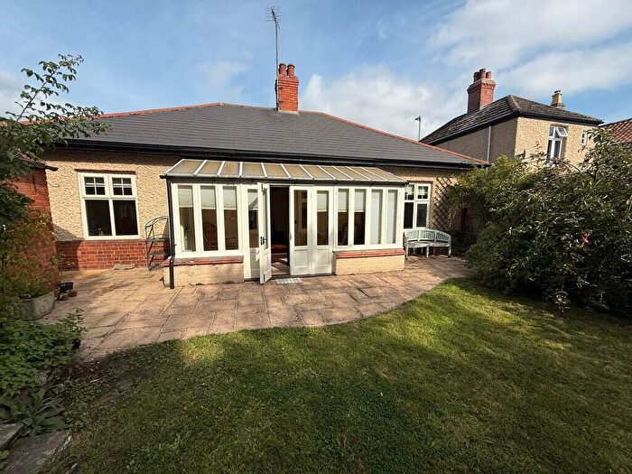 2 Bedroom Detached Bungalow For Sale In West Street, Bourne, PE10