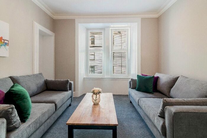 2 Bedroom Flat To Rent In Rosefield Street, West End, Dundee, DD1