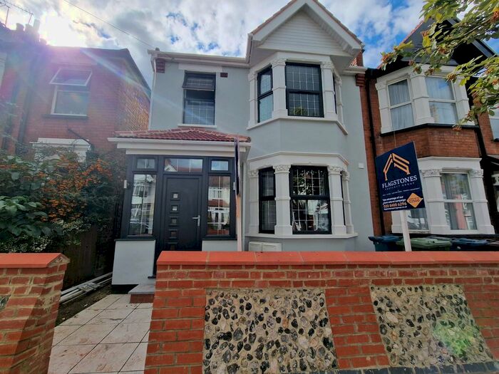 3 Bedroom Maisonette To Rent In Lorne Road, Harrow, HA3