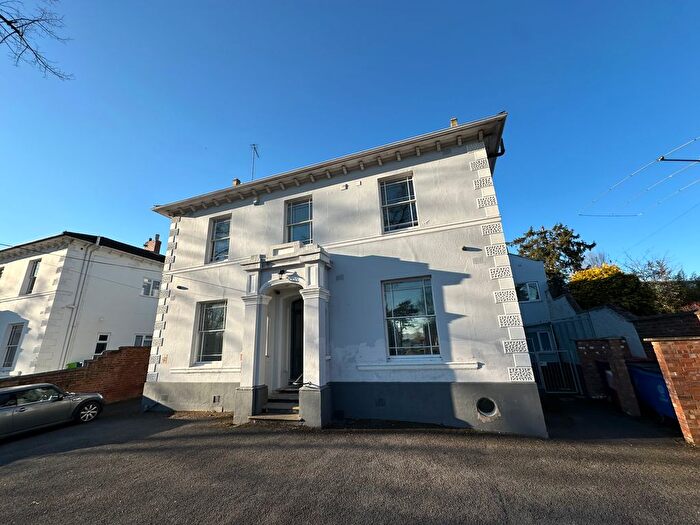 1 Bedroom Property To Rent In Warwick New Road, Leamington Spa, CV32