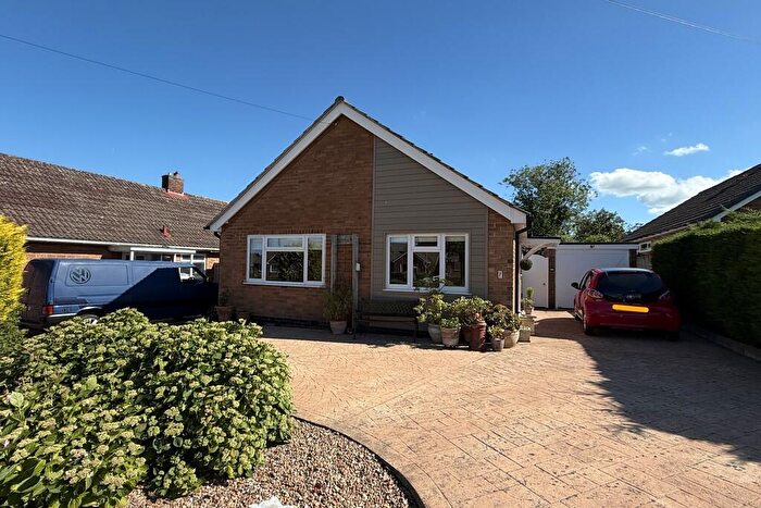 2 Bedroom Detached Bungalow For Sale In Tennyson Way, Melton Mowbray, LE13