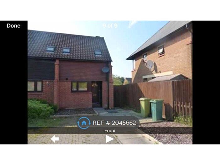 1 Bedroom Terraced House To Rent In Tallis Lane, Milton Keynes, MK7