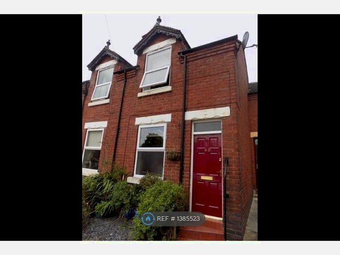 2 Bedroom Terraced House To Rent In Well Street, Leek, ST13