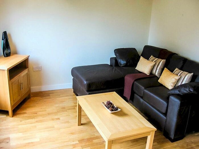 1 Bedroom House To Rent In The Embankment, Cardigan Road, Leeds, LS6