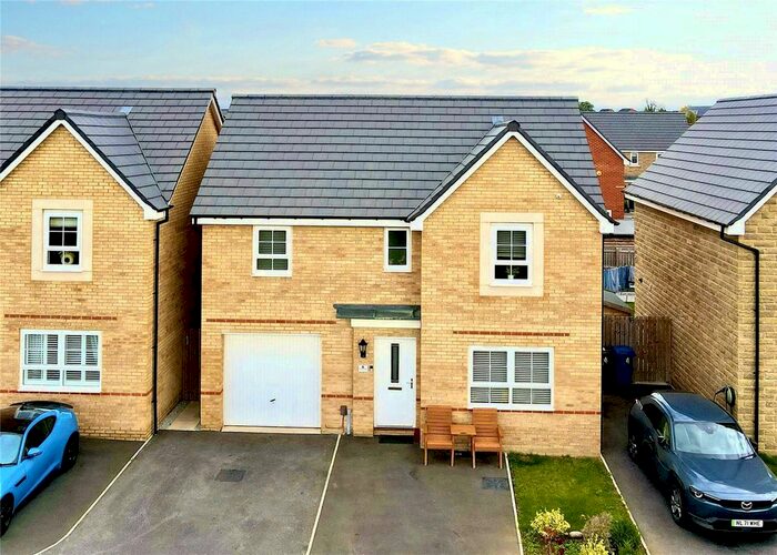 4 Bedroom Detached House To Rent In Parish Green, Royston, Barnsley, South Yorkshire, S71