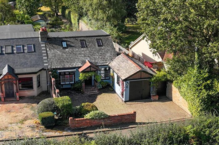 3 Bedroom Semi-Detached House For Sale In Peter Street, Stock, CM4