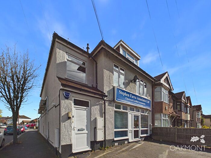 2 Bedroom Flat To Rent In Hornchurch Road, Hornchurch, RM11