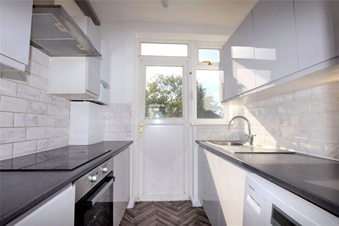3 Bedroom End Of Terrace House To Rent In Gainsborough Gardens, Edgware, London, HA8