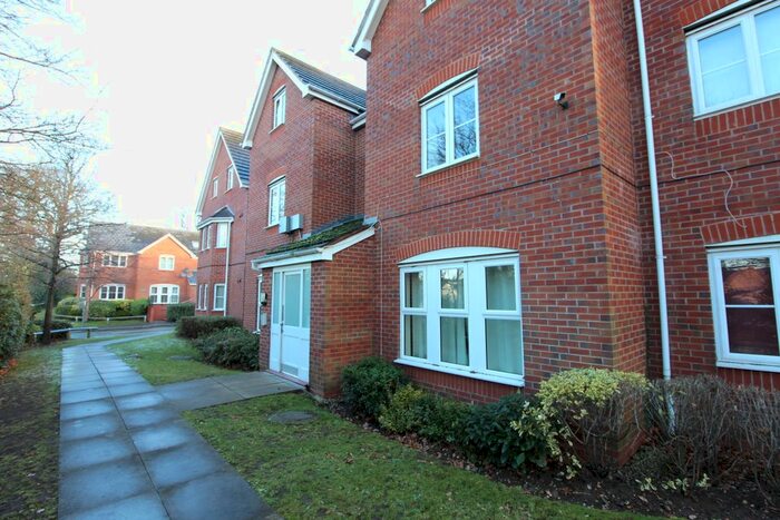 1 Bedroom Flat To Rent In Hickory Close, Walsgrave, Coventry CV2