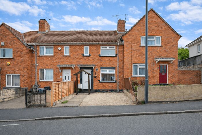 3 Bedroom Terraced House To Rent In Glyn Vale, Bedminster, BS3