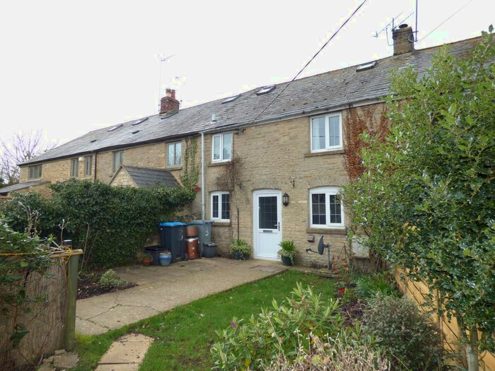 2 Bedroom Cottage To Rent In Leafield Road, Shipton-Under-Wychwood, OX7