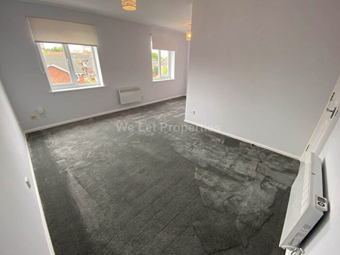 2 Bedroom Flat To Rent In Chiffon Way, Trinity Riverside, M3