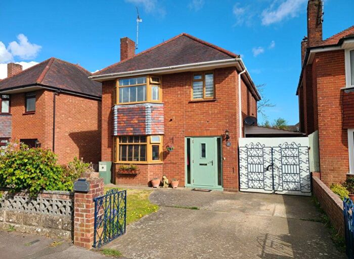 3 Bedroom Detached House For Sale In Rushington Avenue, SO40