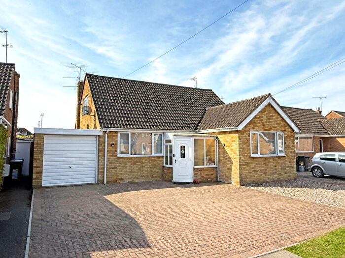 3 Bedroom Detached House For Sale In Victoria Road, Cogenhoe, Northamptonshire, NN7