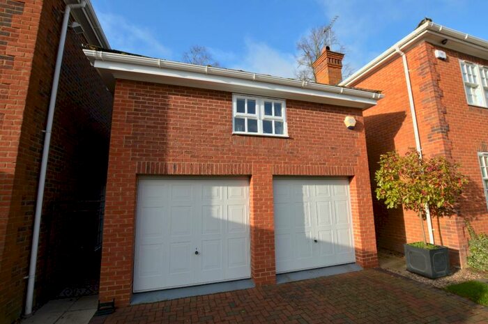 1 Bedroom Flat To Rent In St Joseph's Close, Olney, MK46