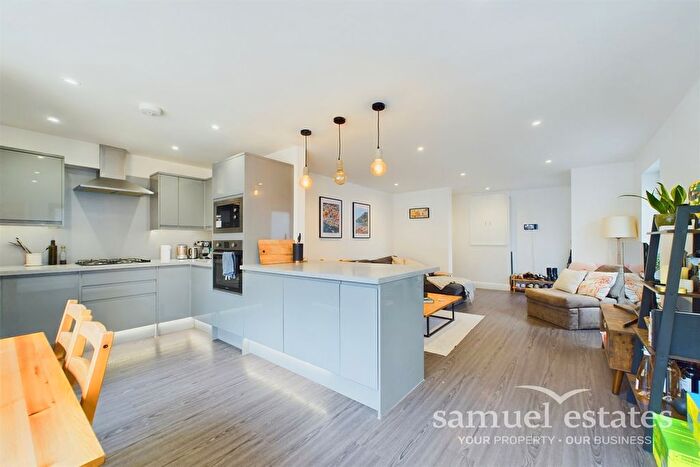 3 Bedroom Terraced House To Rent In Station Garage Mews, Streatham, SW16