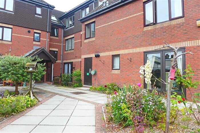 1 Bedroom Retirement Property To Rent In Barton Lodge, Uppleby Road, Upper Parkstone, Poole, BH12