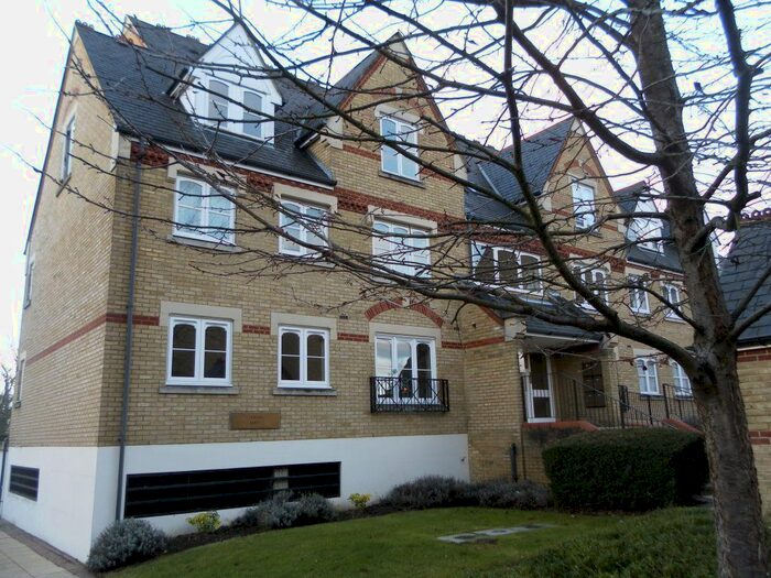 2 Bedroom Flat To Rent In Hallam Close, Watford WD24